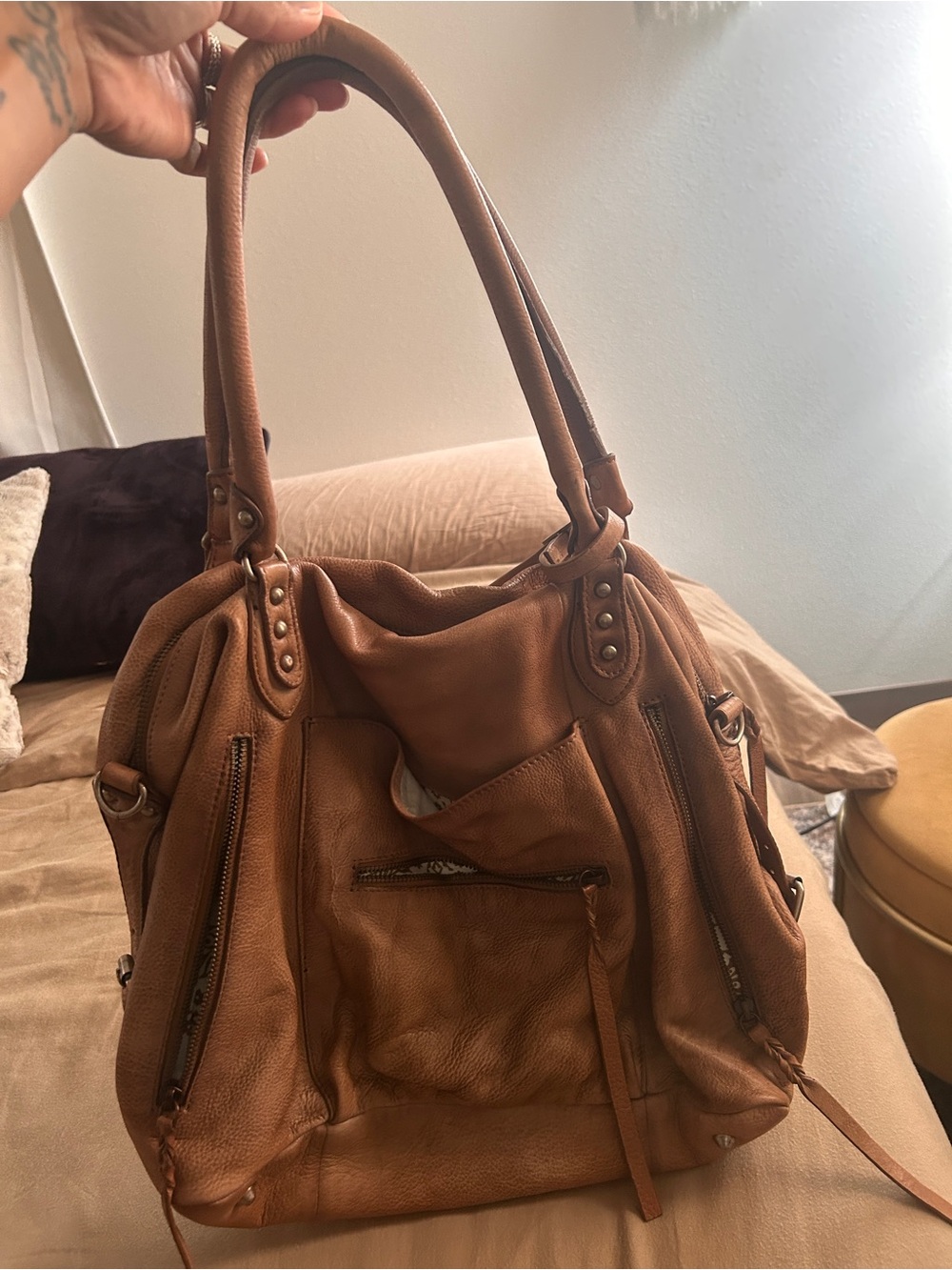 Free People Saddle Brown Leather Shoulder Bag - Picture 5 of 8